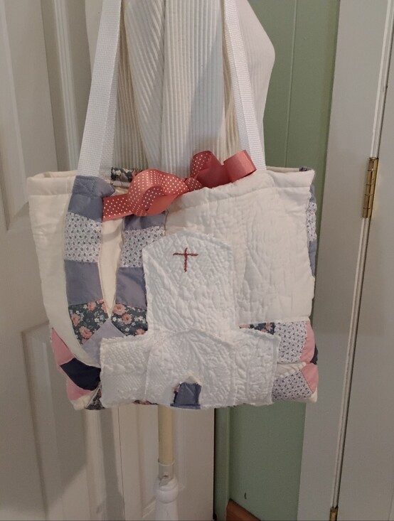 Handmade Handbags - 4044 Large Handmade White Quilted Patchwork Tote Bag with Church Applique.